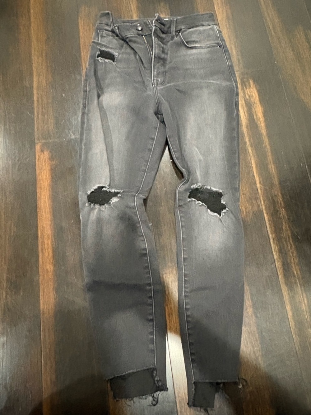 Good American Black Distressed Skinny Jeans